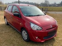 Gebraucht Mitsubishi Space Star 70 PS (51 kW) 2013 Rot Van / Kleinbus