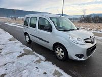 Gebraucht Renault Kangoo Happy Family 90 PS (66 kW) 2013 Silber Van / Kleinbus
