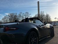 Gebraucht Mazda MX5 Sports-Line 131 PS (96 kW) 2015 Grau Cabrio