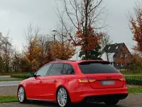 Gebraucht Audi A4 Competition 177 PS (130 kW) 2015 Rot Kombi