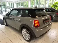 Gebraucht Mini Cooper 136 PS (100 kW) 2019 Grau Kleinwagen