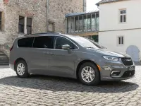 Gebraucht Chrysler Pacifica Touring 264 PS (194 kW) 2022 Grau Van