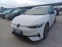 Gebraucht VW ID.7 Pro 210 kW (286 PS) 2024 Gletscherweiß (metallic) Kombi