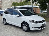 Gebraucht VW Touran 116 PS (85 kW) 2019 Weiß Van / Kleinbus