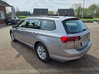 Gebraucht VW Passat 150 PS (110 kW) 2020 Silber Kombi