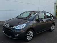 Gebraucht Citroën C3 SELECTION 99 PS (72 kW) 2015 Grün Limousine