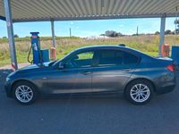 Gebraucht BMW 320 Sport Line 2012 Grau Limousine