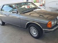 Gebraucht Mercedes 280 185 PS (136 kW) 1981 Grau Coupé