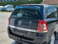 Gebraucht Opel Zafira 125 PS (91 kW) 2010 Schwarz Van / Kleinbus