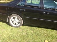 Gebraucht Mercedes E280 Avantgarde 190 PS (139 kW) 2006 Schwarz Limousine