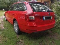 Gebraucht Skoda Octavia Drive 150 PS (110 kW) 2017 Rot Kombi