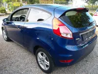 Gebraucht Ford Fiesta 125 PS (91 kW) 2015 Blau Kleinwagen