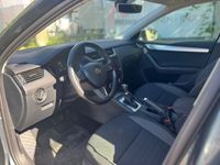 gebraucht Skoda Octavia 1.6 TDI BMT / DSG / Ahk / Navi