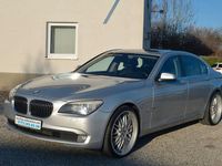 Gebraucht BMW 730 245 PS (180 kW) 2010 Silber Limousine