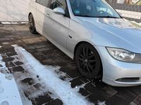 Gebraucht BMW 320 150 PS (110 kW) 2007 Silber Limousine