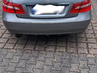 Gebraucht Mercedes E250 204 PS (150 kW) 2009 Grau Coupé