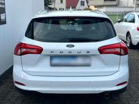 Gebraucht Ford Focus 150 PS (110 kW) 2019 Weiß Kombi