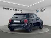 Używany Mini Cooper 136 KM (100 kW) 2022 Czarny Hatchback