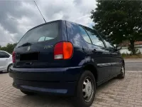 Gebraucht VW Polo 60 PS (44 kW) 1999 Blau Kleinwagen