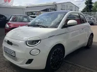 Gebraucht Fiat 500e La Prima 86 kW (118 PS) 2023 Weiss Limousine