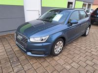 Gebraucht Audi A1 Sportback Basis 95 PS (69 kW) 2016 Blau Kleinwagen