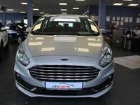 Gebraucht Ford S-MAX Titanium 150 PS (110 kW) 2023 Silber Van / Kleinbus