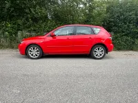 Gebraucht Mazda 3 105 PS (77 kW) 2006 Rot Kleinwagen