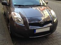 Gebraucht Toyota Yaris Cool 69 PS (50 kW) 2009 Grau Kleinwagen