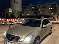 Gebraucht Mercedes E200 Avantgarde 184 PS (135 kW) 2010 Gold Limousine