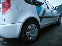 Gebraucht Skoda Roomster Plus Edition 69 PS (50 kW) 2009 Weiß Van / Kleinbus