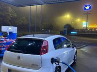 Gebraucht Fiat Grande Punto 120 PS (88 kW) 2009 Weiß Kleinwagen