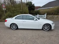 Gebraucht BMW 320 Cabriolet M Sport 184 PS (135 kW) 2013 Weiß Cabrio