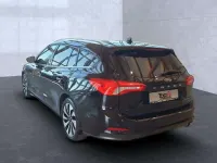 Gebraucht Ford Focus Cool & Connect 125 PS (91 kW) 2019 Iridiumschwarz Kombi