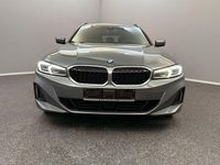 Gebraucht BMW 318 Shadowline 150 PS (110 kW) 2023 Grau Limousine