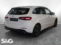 Gebraucht Mercedes B200 Progressive 163 PS (119 kW) 2024 Unilack polarweiß Van / Kleinbus