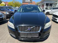 Gebraucht Volvo V70 Kinetic 145 PS (106 kW) 2009 Black solid (stone) / solid Kombi