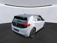 Gebraucht VW ID.3 Style 150 kW (204 PS) 2023 Gletscherweiß metallic/schwarz Kleinwagen