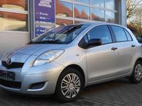 Gebraucht Toyota Yaris Cool 101 PS (74 kW) 2009 Silber Kleinwagen