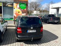 Gebraucht VW Touran 140 PS (102 kW) 2005 Schwarz Van / Kleinbus