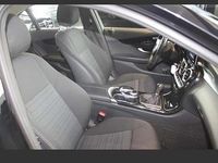 Gebraucht Mercedes C180 156 PS (114 kW) 2015 Schwarz Limousine