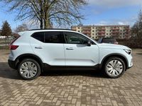 Neu Volvo EX40 Core 175 kW (238 PS) 2026 Blau SUV