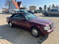 Gebraucht Mercedes E200 136 PS (100 kW) 1997 Rot Cabrio