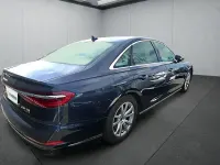 Gebraucht Audi A8 286 PS (210 kW) 2023 Blau Limousine