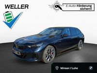 Neu BMW 550e Comfort Edition 489 PS (359 kW) 2026 Black sapphire (schwarz) Kombi