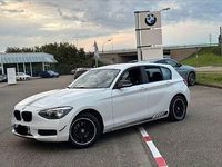 Gebraucht BMW 114 Sport Line 102 PS (75 kW) 2013 Weiß Kleinwagen