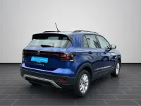 Gebraucht VW T-Cross Life 110 PS (80 kW) 2023 Reef blue metallic SUV