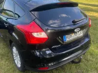 Gebraucht Ford Focus Trend 105 PS (77 kW) 2011 Schwarz Kombi