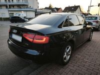 Gebraucht Audi A4 Ambiente 170 PS (125 kW) 2012 Schwarz Limousine