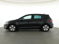 Gebraucht VW e-Golf 100 kW (136 PS) 2020 Schwarz Kleinwagen