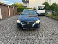 Gebraucht VW Passat 160 PS (117 kW) 2008 Blau Kombi